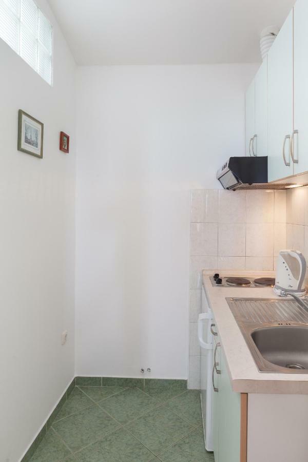 Cvjetni Dvori Apartment Makarska